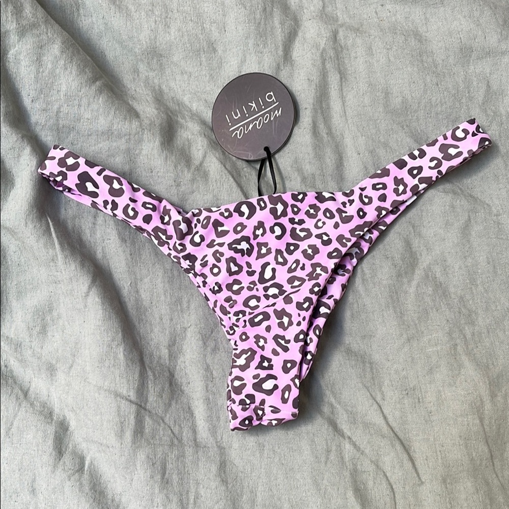Moana bikini bottom NWT